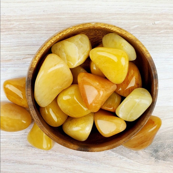 (2) Tumbled Yellow Quartz Stones - Picture 1 of 2